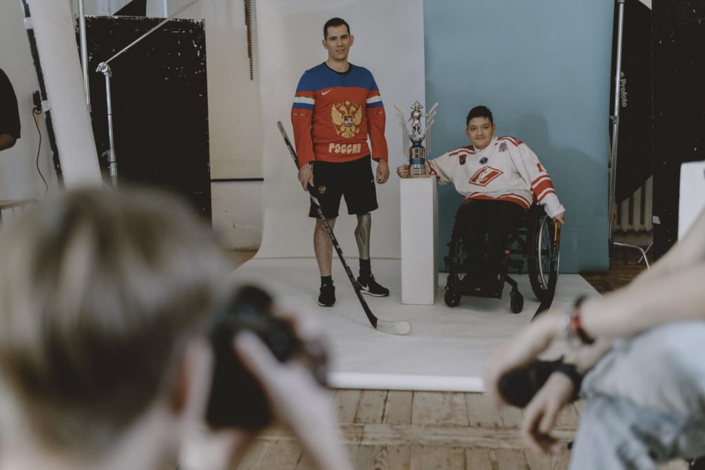 Съемки фотопроекта "Мы разные - хоккей один. Пять лет спустя"