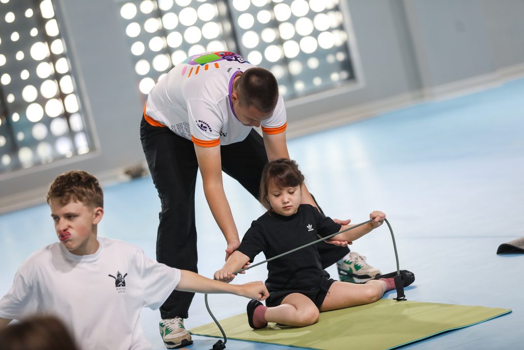 В Нижнем Новгороде завершился всероссийский инклюзивный интенсив Hockey Family Camp «Стираем границы — создаем возможности»