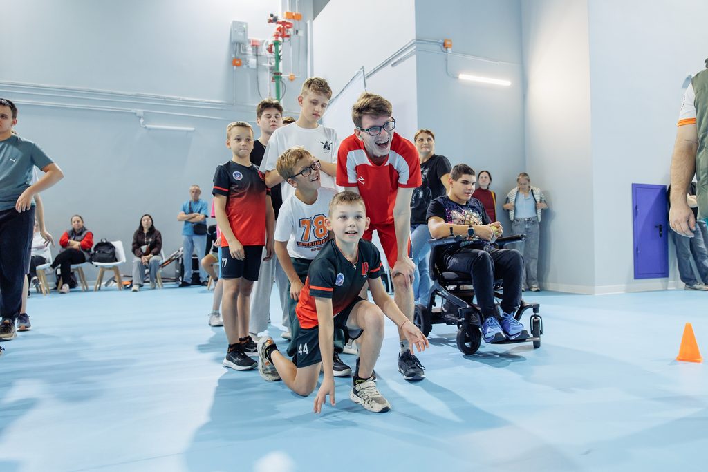 В Нижнем Новгороде завершился всероссийский инклюзивный интенсив Hockey Family Camp «Стираем границы — создаем возможности»